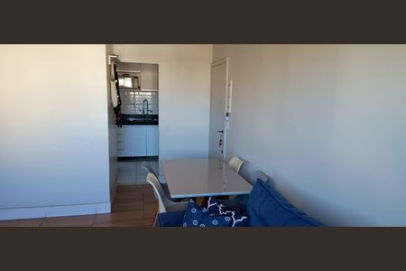 Apartamento à venda com 60m², 3 quartos e 1 vaga Apartamento à venda com 60m², 3 quartos e 1 vagaSala