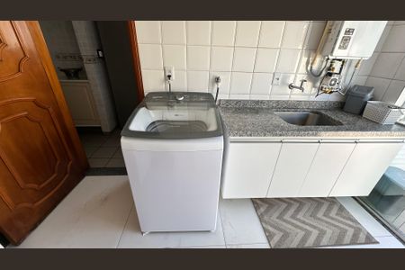 Apartamento à venda com 304m², 3 quartos e 3 vagasÁrea de Serviço