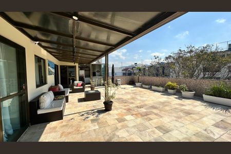 Apartamento à venda com 304m², 3 quartos e 3 vagasVaranda da Sala