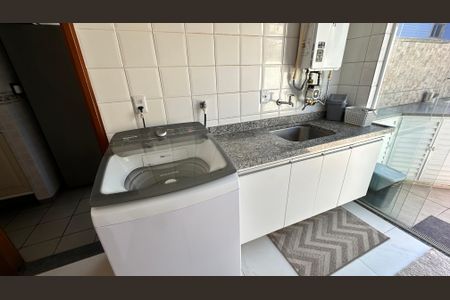 Apartamento à venda com 304m², 3 quartos e 3 vagasÁrea de Serviço