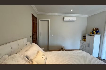 Apartamento à venda com 304m², 3 quartos e 3 vagasQuarto 1