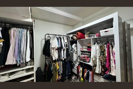 Apartamento à venda com 304m², 3 quartos e 3 vagasQuarto 1