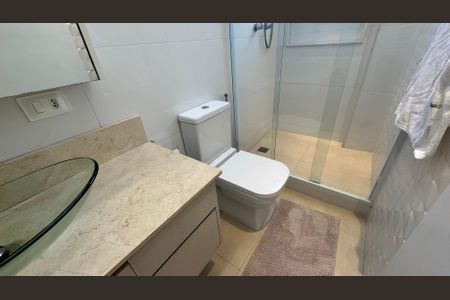 Apartamento à venda com 304m², 3 quartos e 3 vagasBanheiro quarto 1