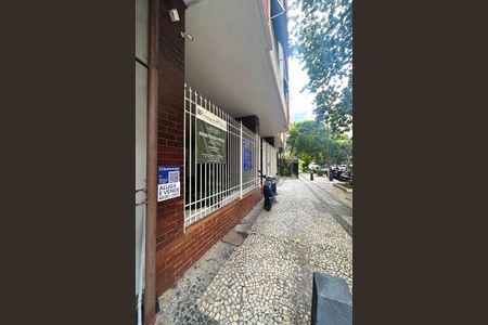 Apartamento à venda com 60m², 1 quarto e sem vagaPlaquinha