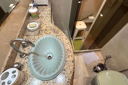 Apartamento à venda com 60m², 1 quarto e sem vagaBanheiro 