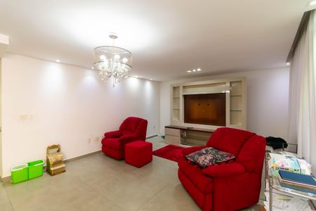 Casa à venda com 650m², 4 quartos e 5 vagasSala 2