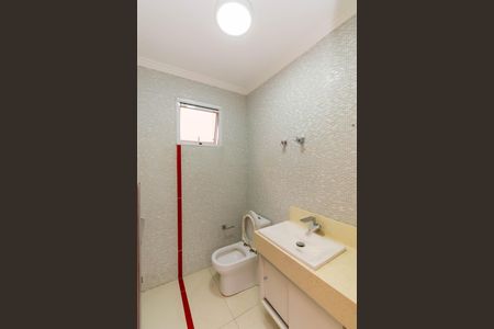 Casa à venda com 650m², 4 quartos e 5 vagasLavabo