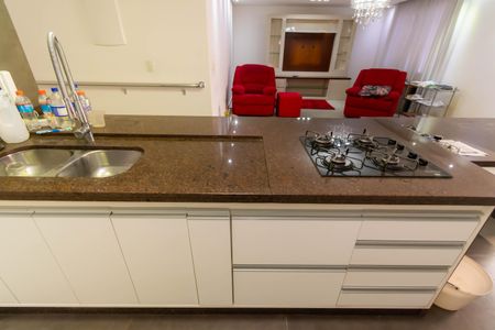 Casa à venda com 650m², 4 quartos e 5 vagasCozinha