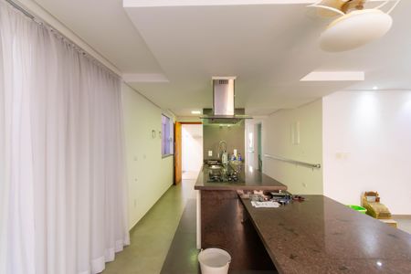 Casa à venda com 650m², 4 quartos e 5 vagasCozinha