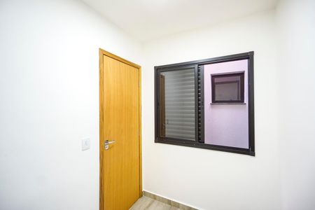 Casa à venda com 100m², 3 quartos e 2 vagas Casa à venda com 100m², 3 quartos e 2 vagasQuarto 2