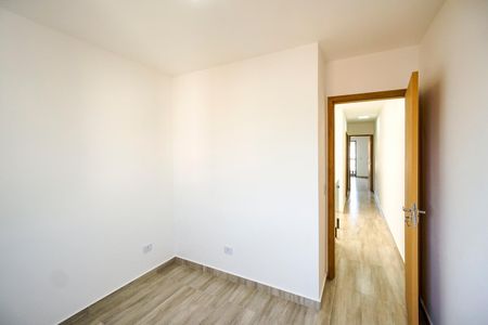Casa à venda com 100m², 3 quartos e 2 vagas Casa à venda com 100m², 3 quartos e 2 vagasQuarto 2
