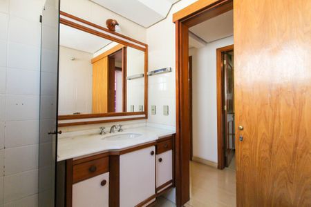 Apartamento à venda com 155m², 3 quartos e 2 vagas Apartamento à venda com 155m², 3 quartos e 2 vagasBanheiro