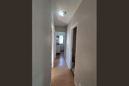 Apartamento à venda com 60m², 3 quartos e 1 vaga Apartamento à venda com 60m², 3 quartos e 1 vagaCorredor