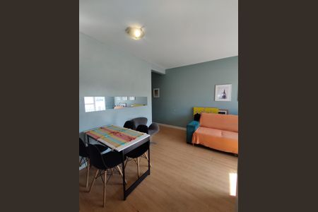 Apartamento à venda com 60m², 3 quartos e 1 vaga Apartamento à venda com 60m², 3 quartos e 1 vagaSala