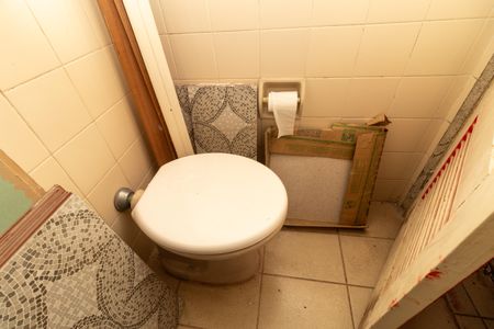 Apartamento à venda com 94m², 2 quartos e 1 vaga Apartamento à venda com 94m², 2 quartos e 1 vagaBanheiro de serviço