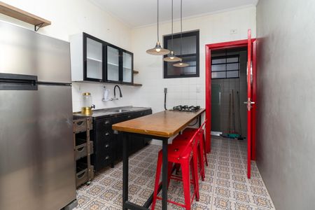 Apartamento à venda com 94m², 2 quartos e 1 vaga Apartamento à venda com 94m², 2 quartos e 1 vagaCozinha