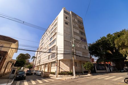 Apartamento à venda com 94m², 2 quartos e 1 vaga Apartamento à venda com 94m², 2 quartos e 1 vagaFachada