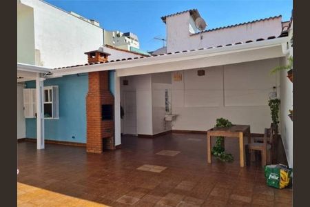 Casa à venda com 130m², 2 quartos e 5 vagas