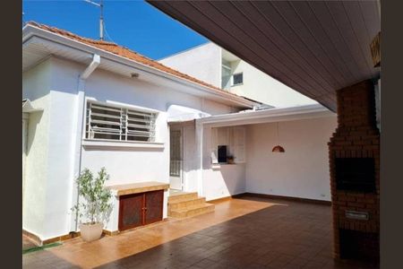 Casa à venda com 130m², 2 quartos e 5 vagas