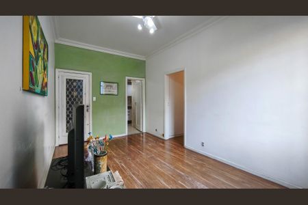 Apartamento para alugar com 110m², 3 quartos e 1 vaga Apartamento para alugar com 110m², 3 quartos e 1 vagaSala