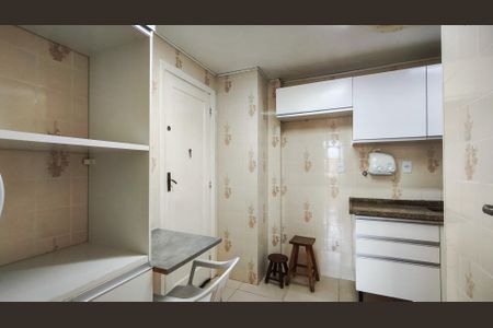 Apartamento para alugar com 110m², 3 quartos e 1 vaga Apartamento para alugar com 110m², 3 quartos e 1 vagaCozinha