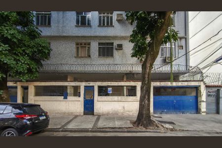 Apartamento para alugar com 110m², 3 quartos e 1 vaga Apartamento para alugar com 110m², 3 quartos e 1 vagaFachada e portaria