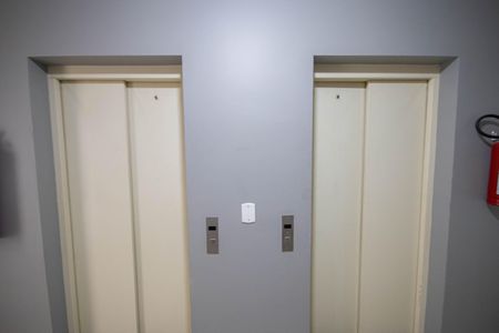 Apartamento à venda com 86m², 3 quartos e 2 vagas Apartamento à venda com 86m², 3 quartos e 2 vagasÁrea comum