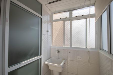 Apartamento à venda com 86m², 3 quartos e 2 vagas Apartamento à venda com 86m², 3 quartos e 2 vagasÁrea de Serviço