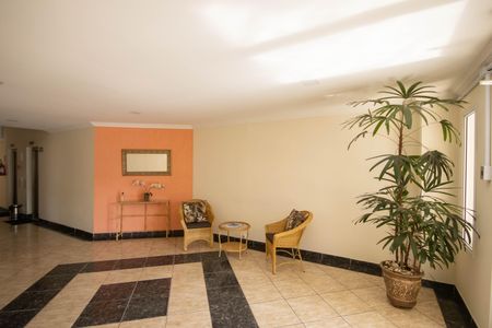 Apartamento à venda com 86m², 3 quartos e 2 vagas Apartamento à venda com 86m², 3 quartos e 2 vagasHall social