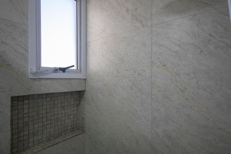 Apartamento à venda com 86m², 3 quartos e 2 vagas Apartamento à venda com 86m², 3 quartos e 2 vagasBanheiro da Suíte