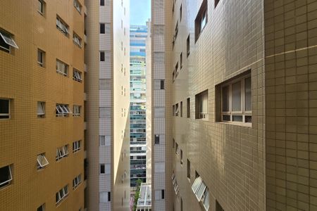 Apartamento à venda com 98m², 3 quartos e 2 vagas Apartamento à venda com 98m², 3 quartos e 2 vagasVista - Quarto 1