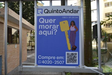 Apartamento à venda com 60m², 3 quartos e 1 vagaPlaquinha