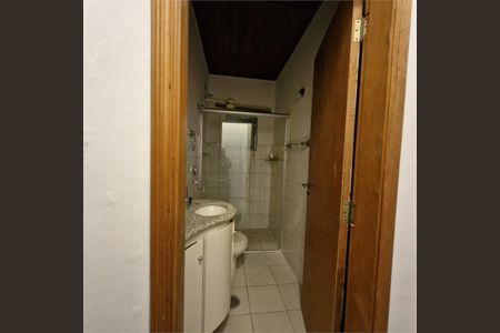 Casa à venda com 208m², 3 quartos e 4 vagas