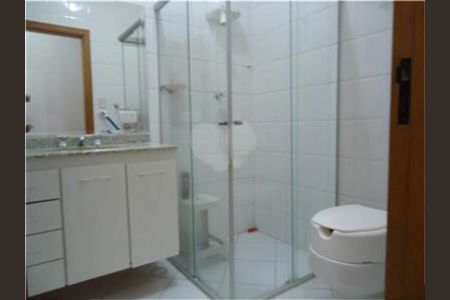 Casa à venda com 208m², 3 quartos e 4 vagas