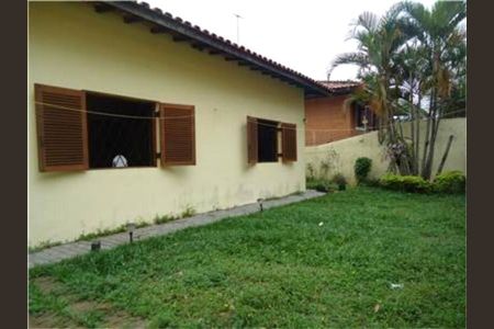 Casa à venda com 208m², 3 quartos e 4 vagas