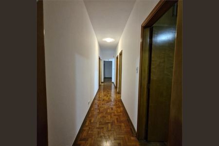 Casa à venda com 208m², 3 quartos e 4 vagas