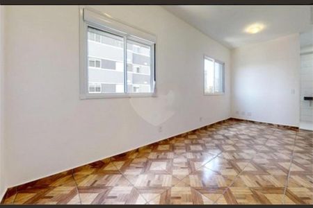 Apartamento à venda com 32m², 1 quarto e 1 vaga