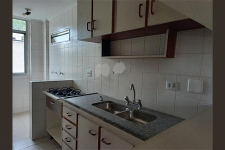Apartamento à venda com 58m², 2 quartos e 1 vaga
