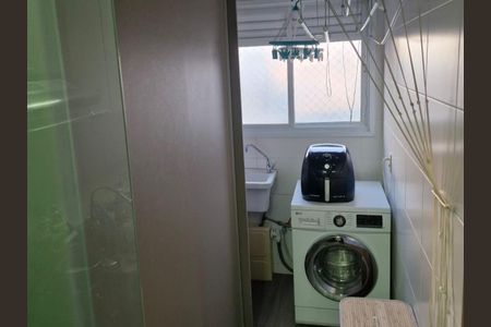 Apartamento à venda com 81m², 3 quartos e 1 vaga Apartamento à venda com 81m², 3 quartos e 1 vagaÁrea de Serviço