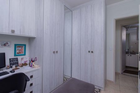 Apartamento à venda com 64m², 3 quartos e 1 vagaQuarto 2