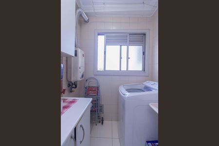 Apartamento à venda com 64m², 3 quartos e 1 vagaÁrea de Serviço