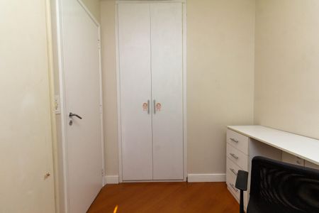 Apartamento à venda com 60m², 3 quartos e 2 vagas Apartamento à venda com 60m², 3 quartos e 2 vagasQuarto 3