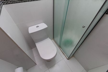 Apartamento à venda com 60m², 3 quartos e 2 vagas Apartamento à venda com 60m², 3 quartos e 2 vagasBanheiro Social