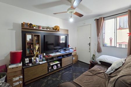 Apartamento à venda com 48m², 2 quartos e 1 vaga Apartamento à venda com 48m², 2 quartos e 1 vagaSala