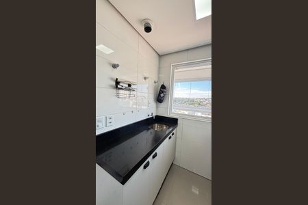 Apartamento à venda com 80m², 3 quartos e 2 vagas Apartamento à venda com 80m², 3 quartos e 2 vagasÁrea de Serviço