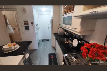 Apartamento à venda com 131m², 4 quartos e 2 vagas