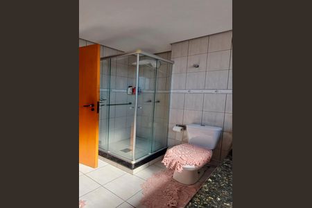 Apartamento para alugar com 142m², 4 quartos e 2 vagas Apartamento para alugar com 142m², 4 quartos e 2 vagasBanheiro da Suíte 1