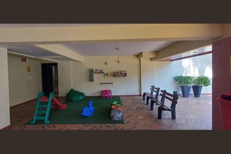 Apartamento para alugar com 142m², 4 quartos e 2 vagas Apartamento para alugar com 142m², 4 quartos e 2 vagasÁrea comum - Playground