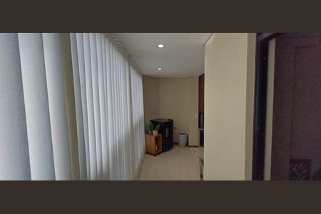 Apartamento para alugar com 142m², 4 quartos e 2 vagas Apartamento para alugar com 142m², 4 quartos e 2 vagasSala
