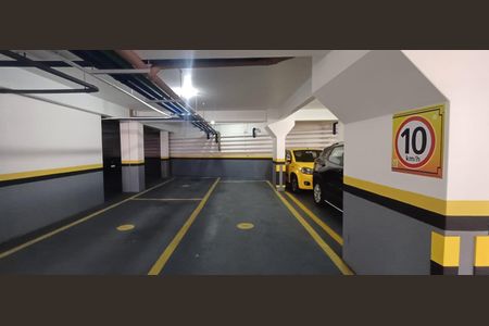 Apartamento para alugar com 142m², 4 quartos e 2 vagas Apartamento para alugar com 142m², 4 quartos e 2 vagasGaragem